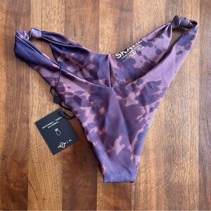 Skatie Yellowstone swim